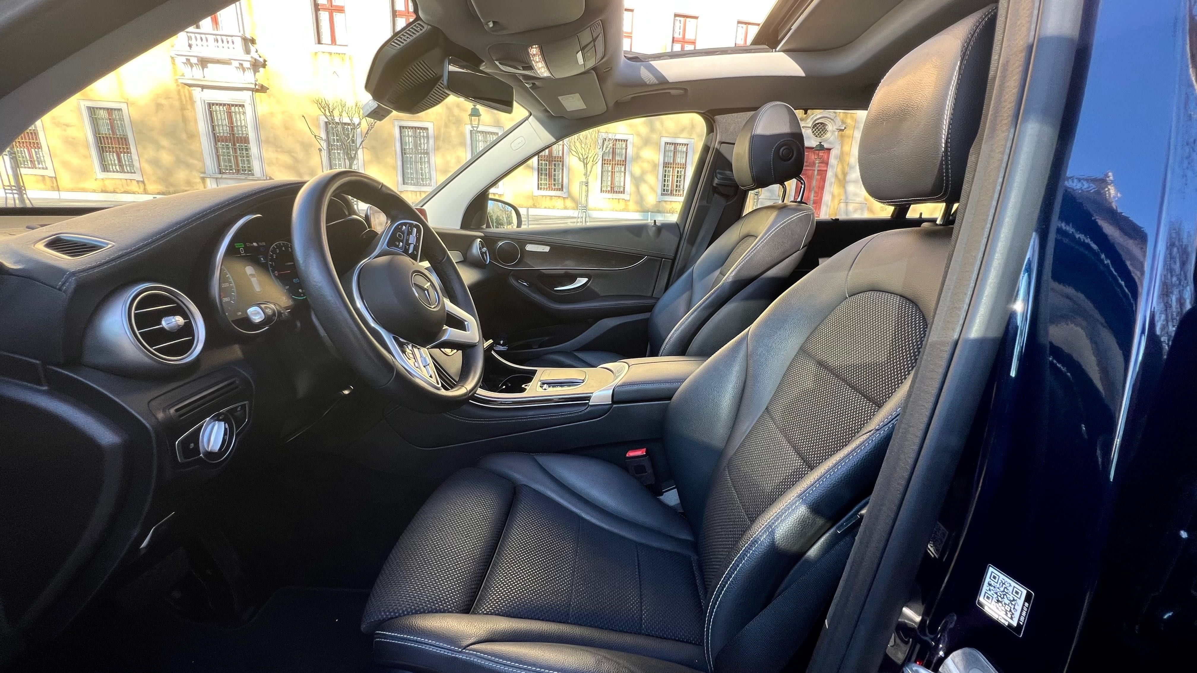 GLC 300e 4Matic Hibrido Plug-in 71.000Kms, head up, tecto panorâmico