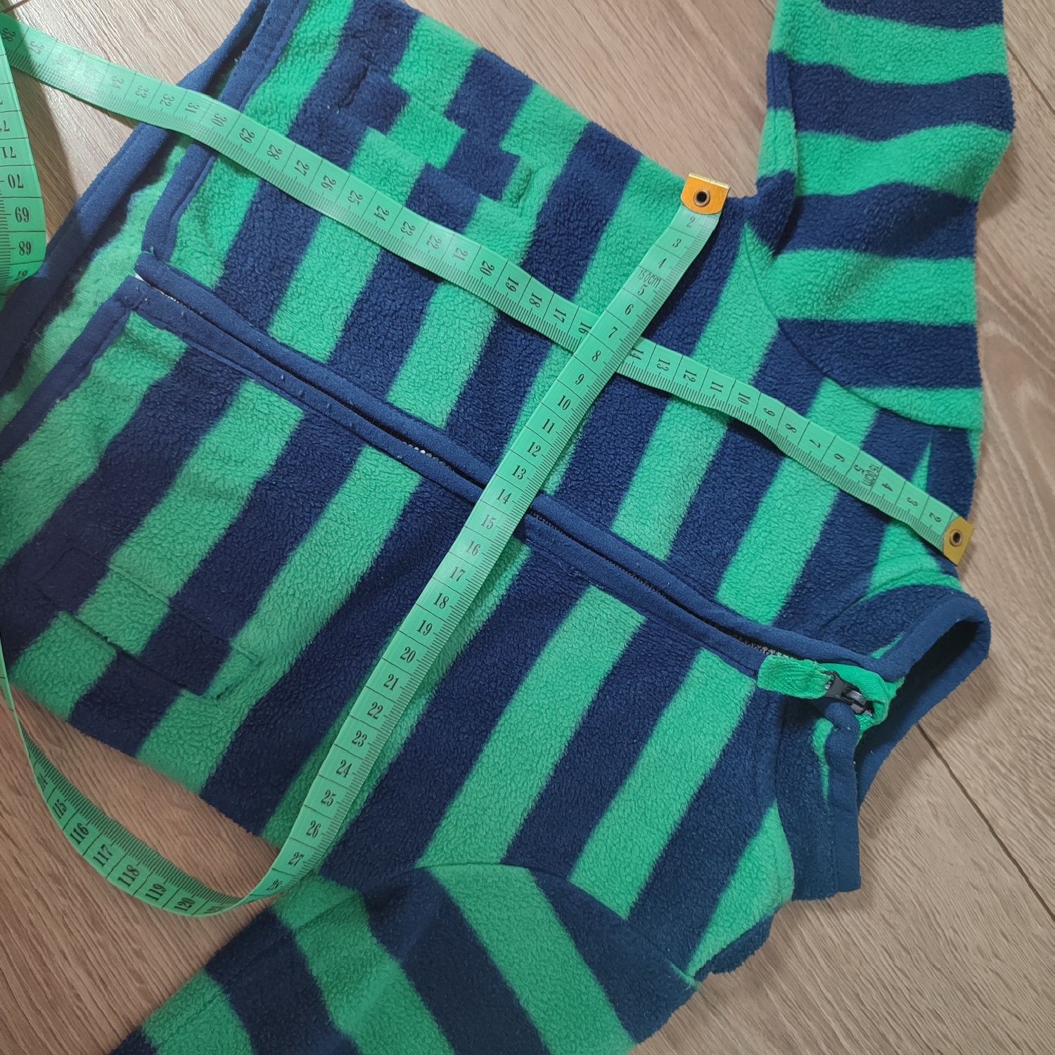 2x Bluza polarowa 68 Cool Club + czapki