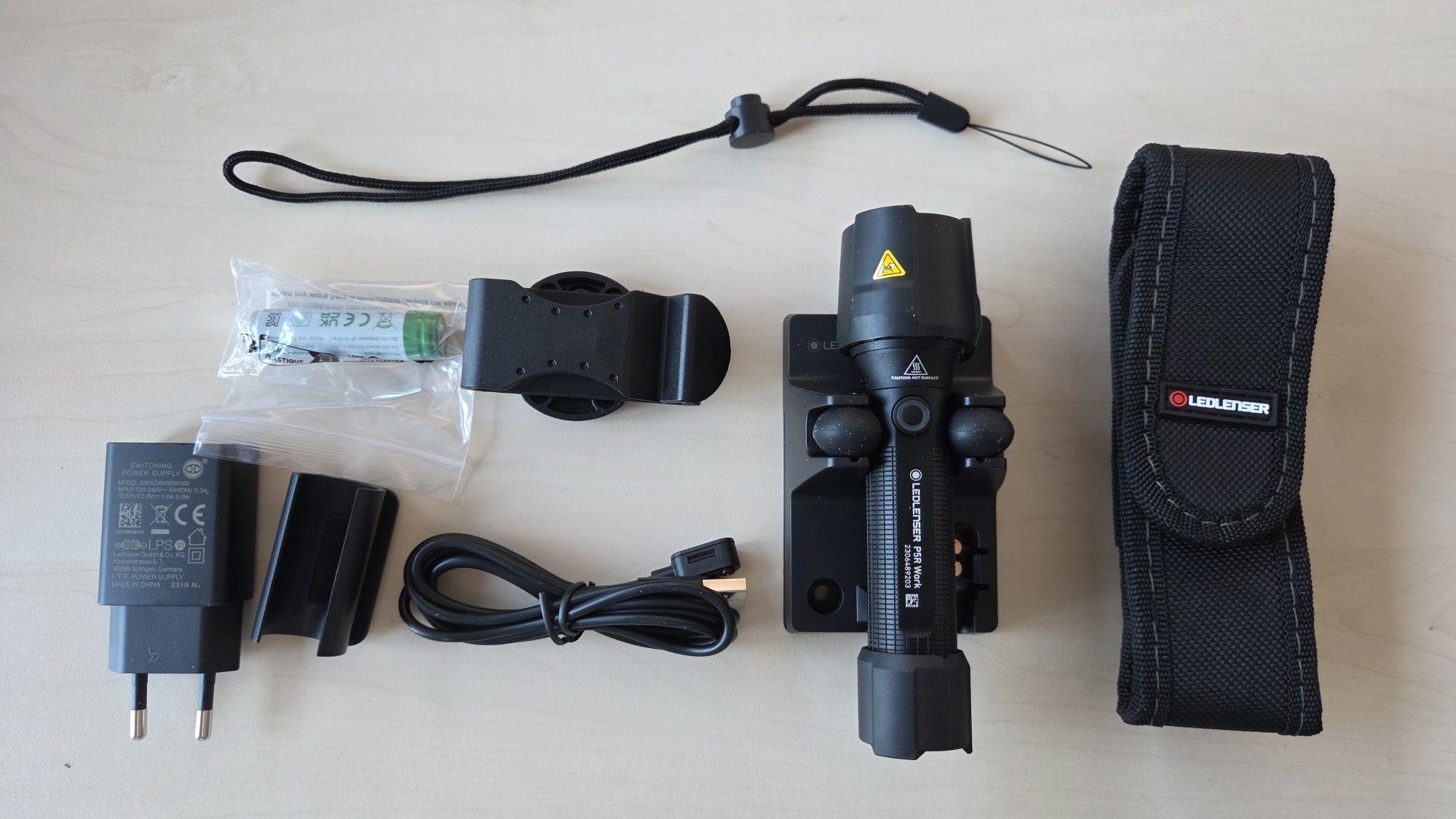 Latarka Ledlenser P5RWork