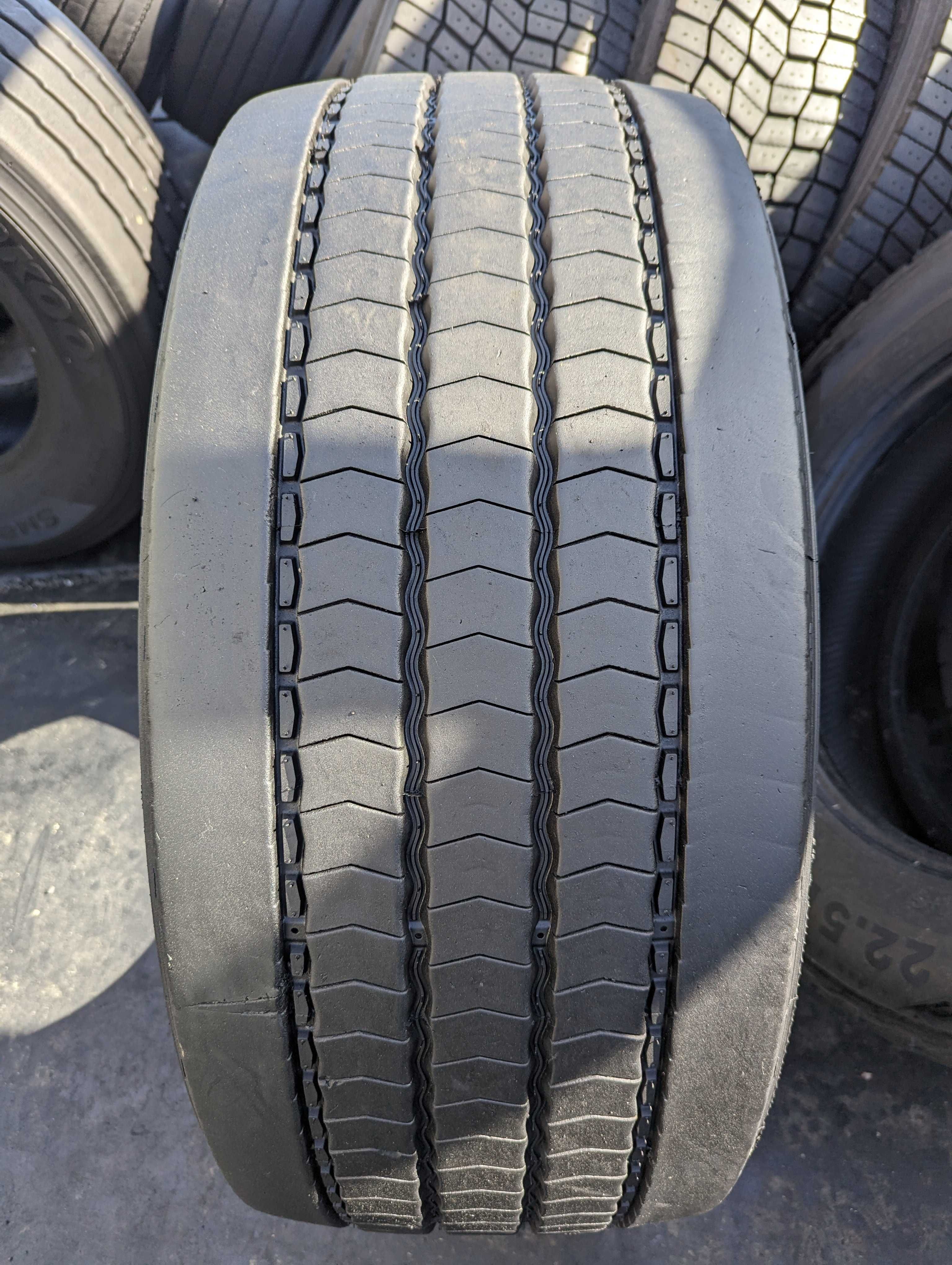 385/55R22.5 Michelin X Multi F przód