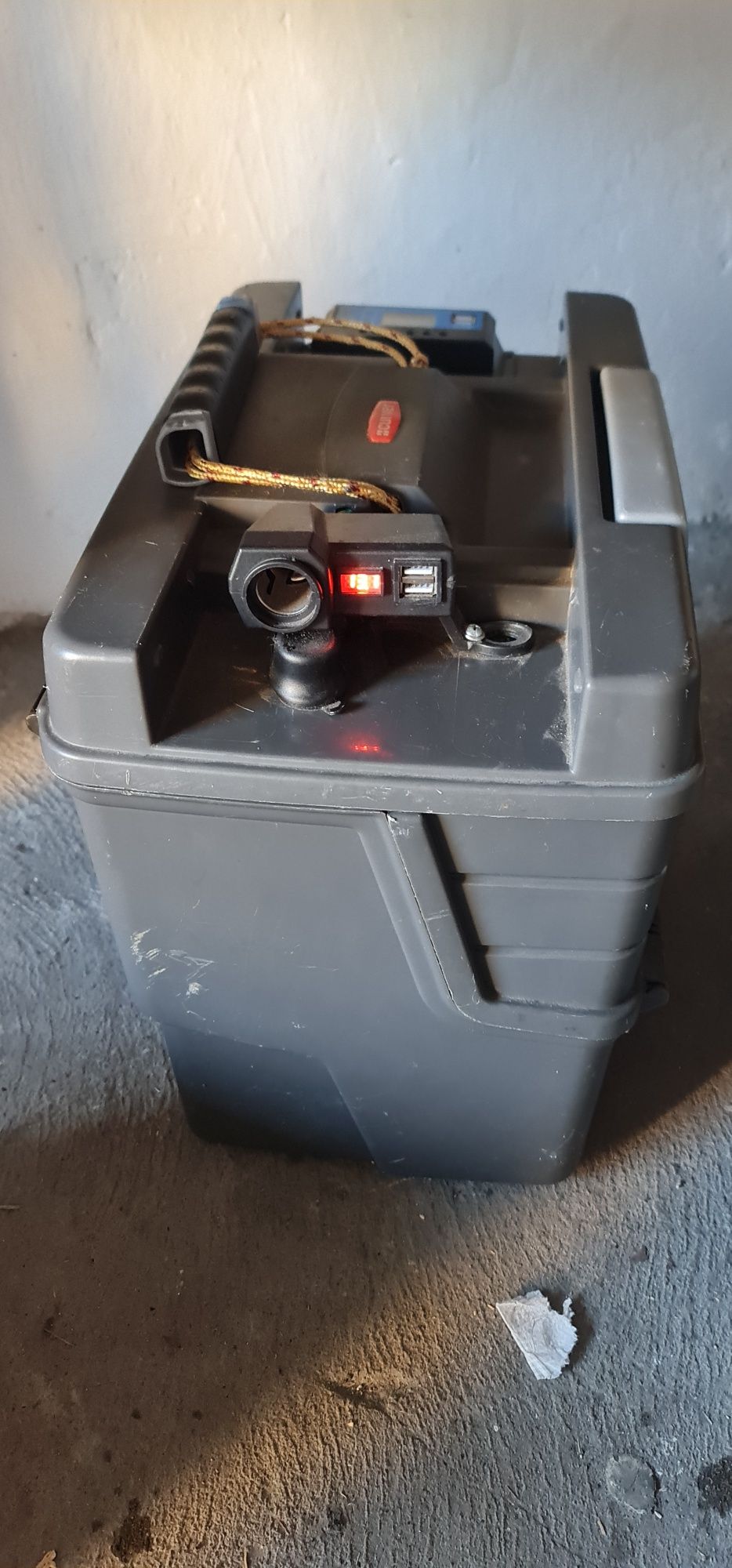 Power box z akumulatorem LifePO4 100Ah