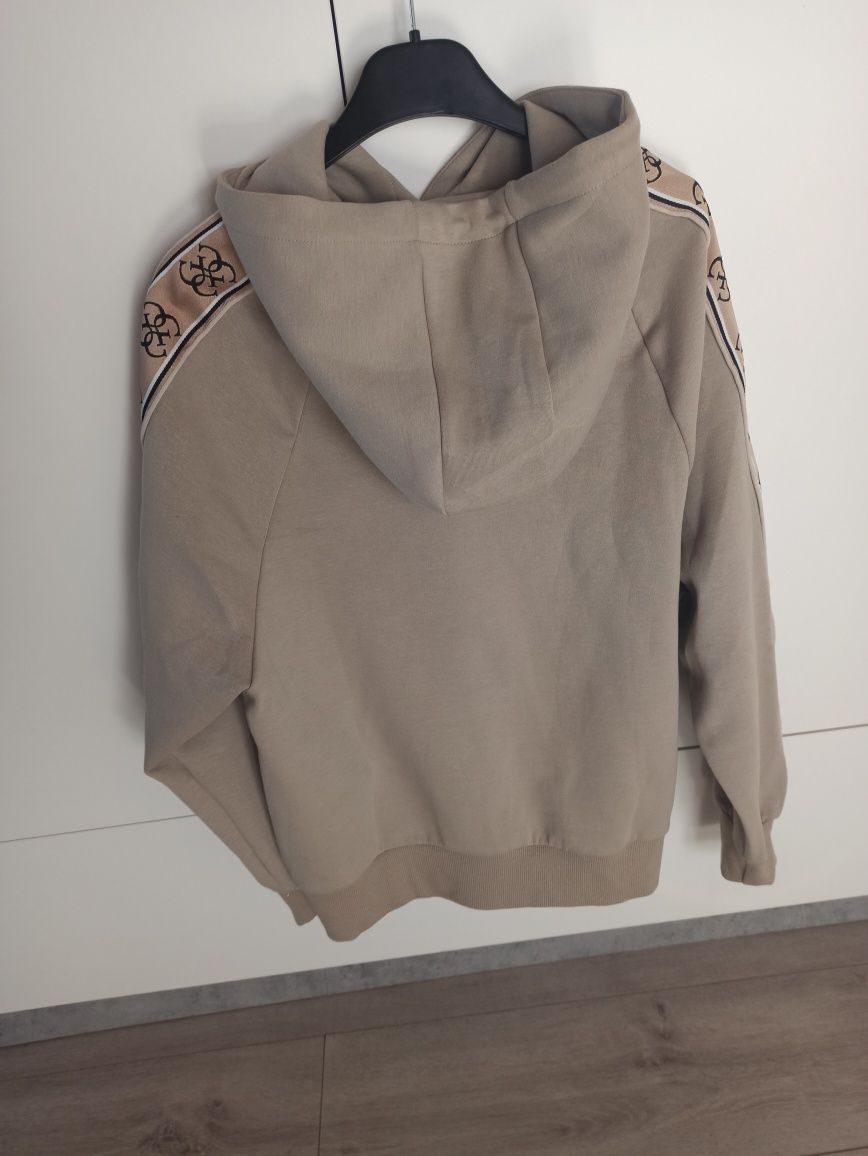 Bluza z kapturem marki Guess