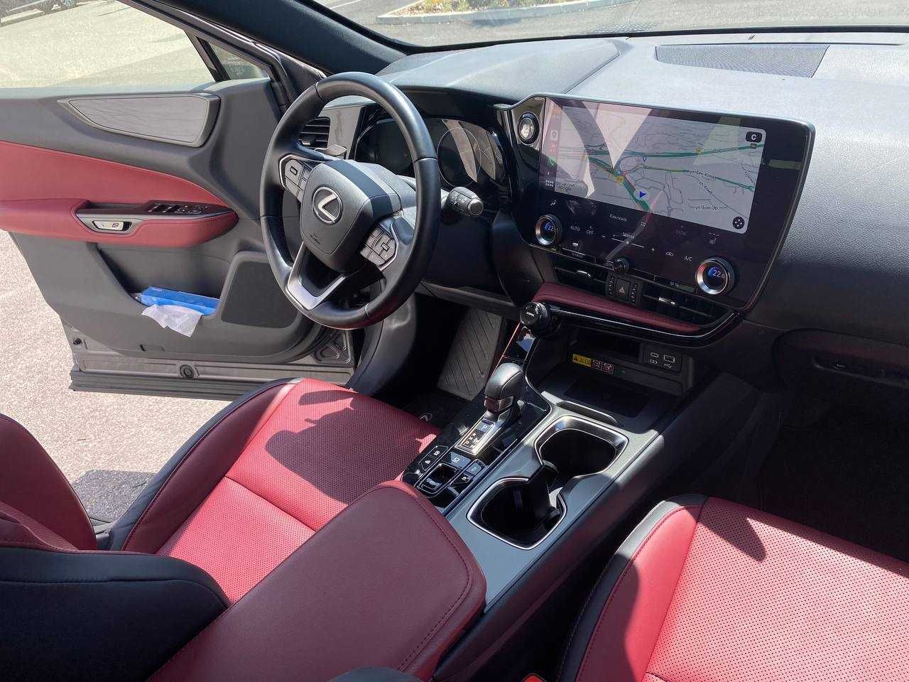 Lexus NX 2022 у кредит, розстрочку, на виплату.