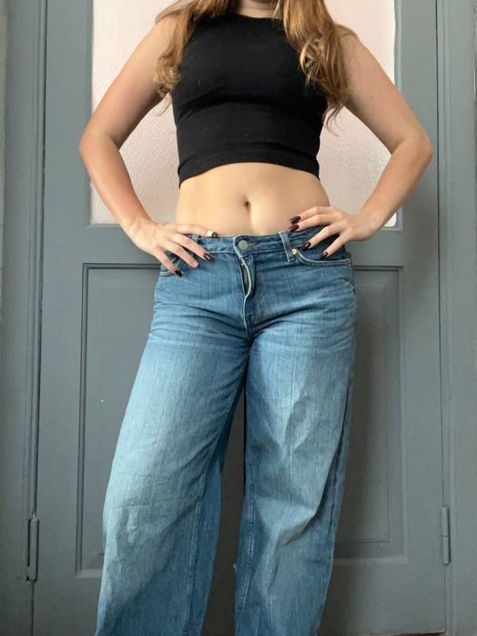 Джинсы Weekday Ample Low Loose Jeans размера W28 L32.