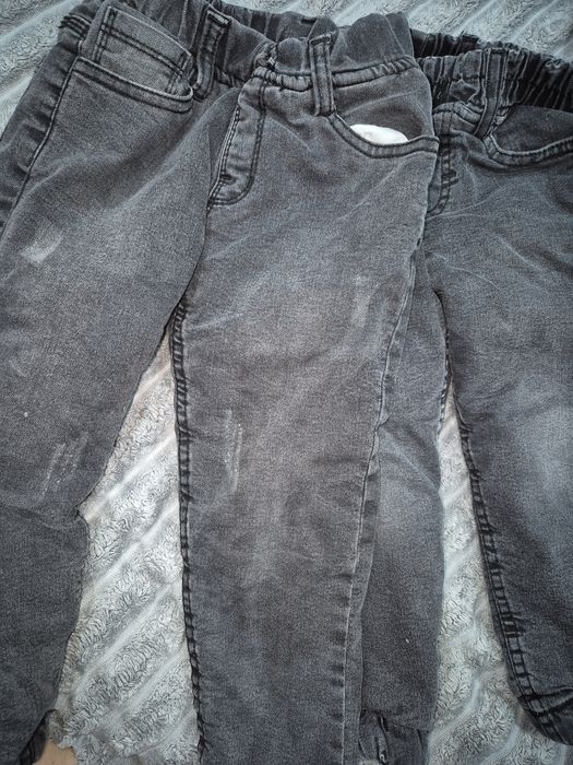Теплі утеплені зимові дитячі джинси на 2-3 роки