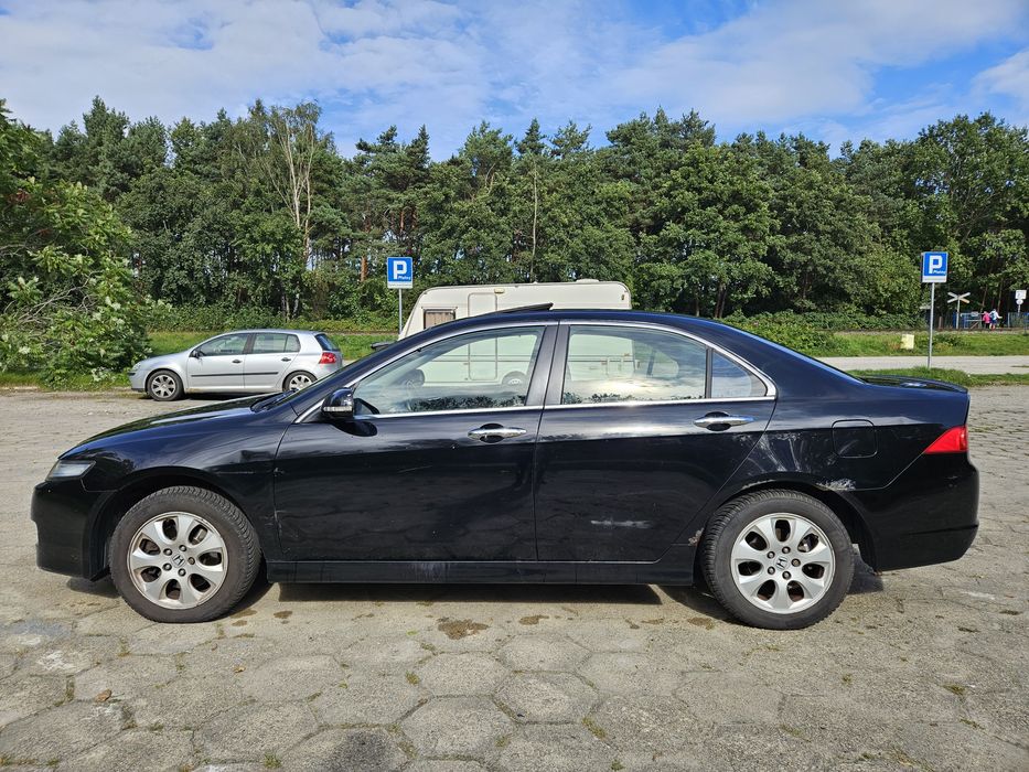 Honda Accord 2.0 benzyna Executive – polski salon