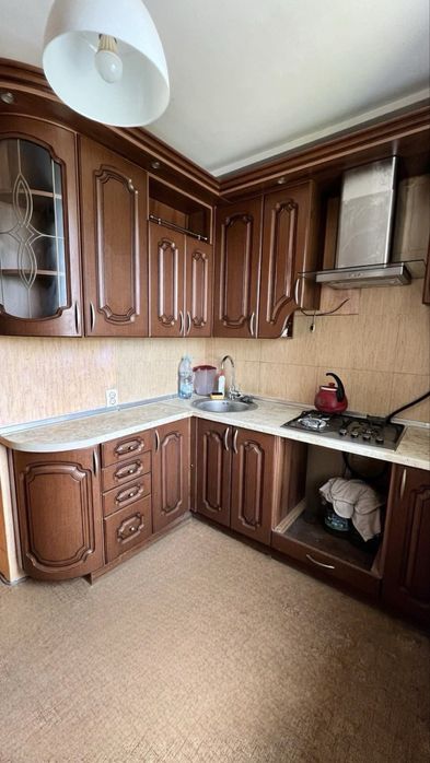 Однокімнатна квартира на проспекті Перемоги 37