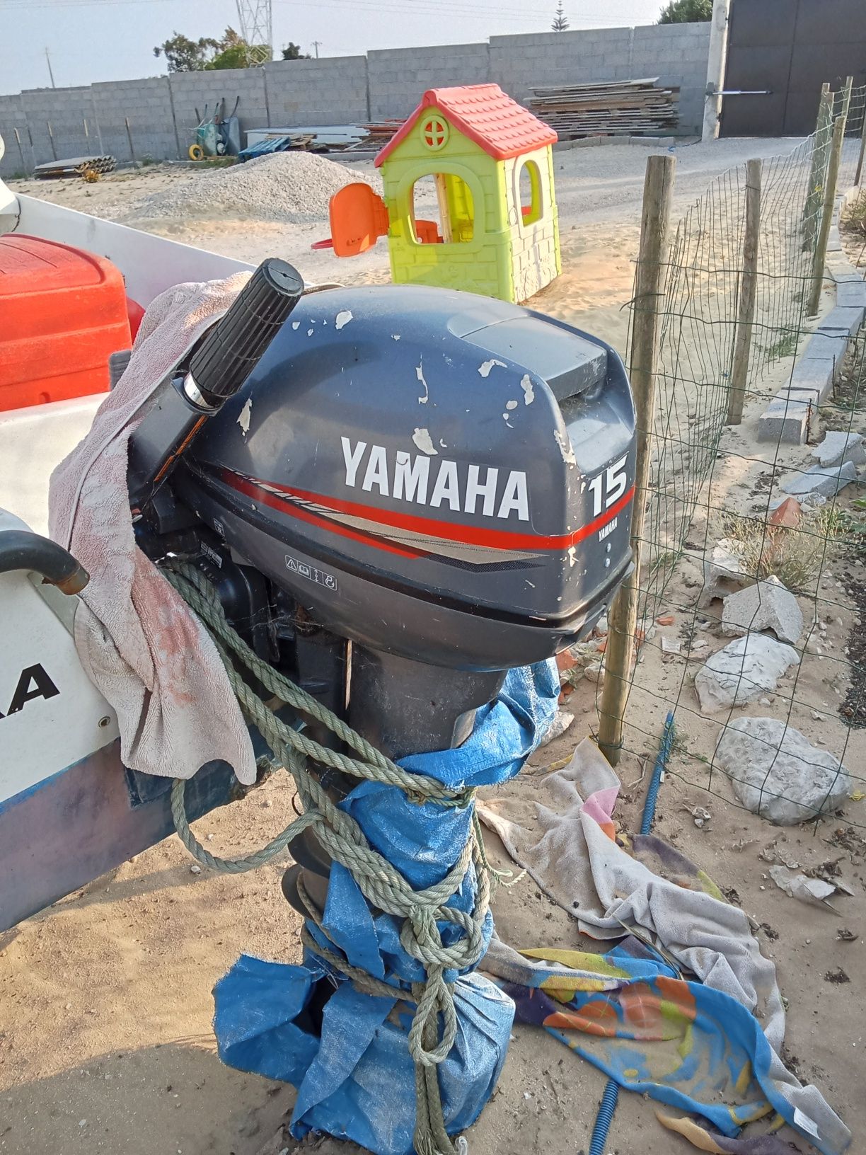 Barco completo com motor de 15