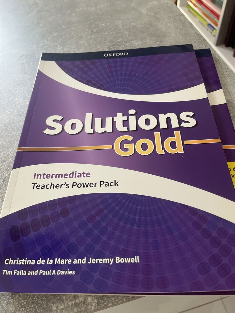 Solutions Gold Intermediate podrecznik, cwiczenia, ksiazka nauczyciela