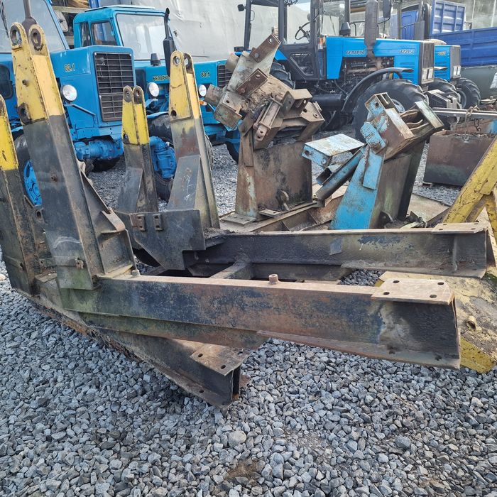 Лопата фронтальна