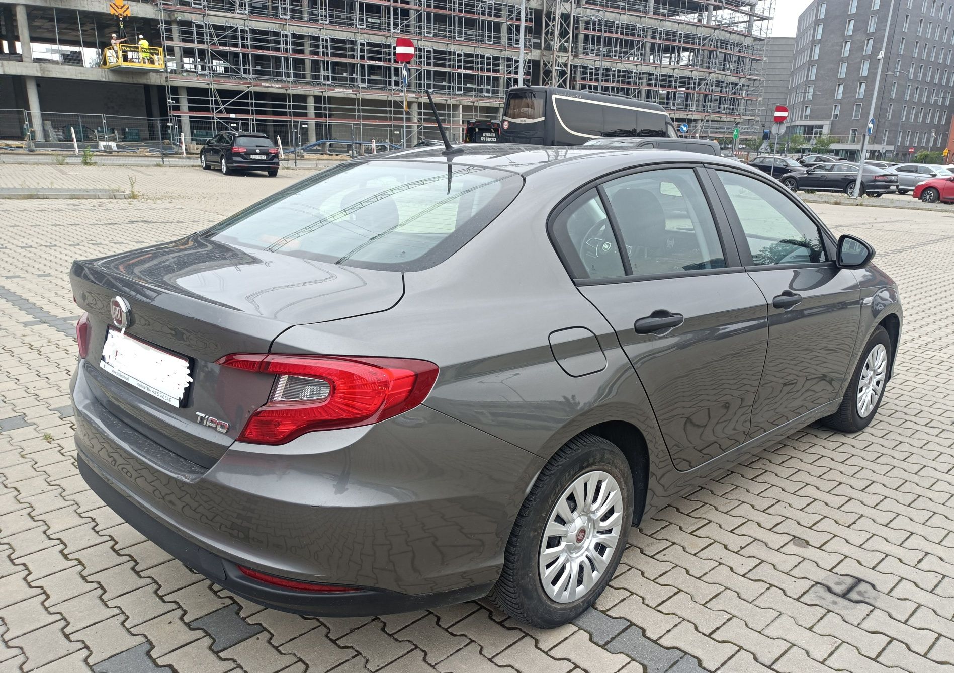 Wynajem Fiat Tipo 1.4 LPG 95KM Wypożyczalnia samochodów