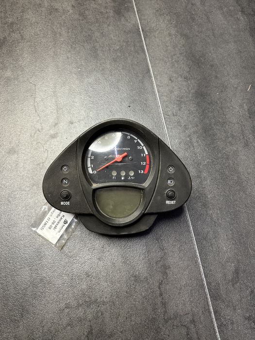 Приборна панель honda cb900 та інші