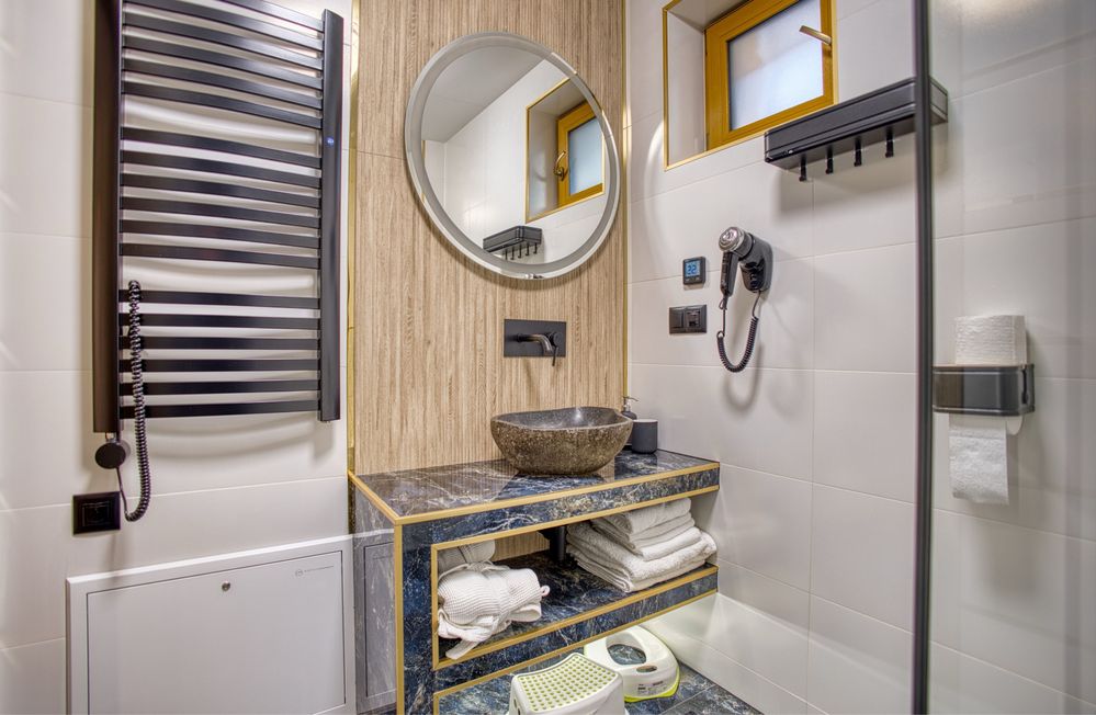 Apartament z jacuzzi na tarasie-Solina-noclegi- centrum-zapora