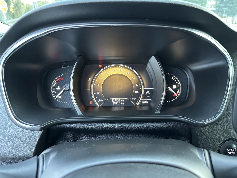 Renault Mégane Sport Tourer GT-Line 130cv Nacional