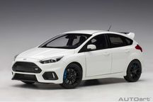Model 1:18 AUTOart Ford Focus RS 2016 frozen white (72951)