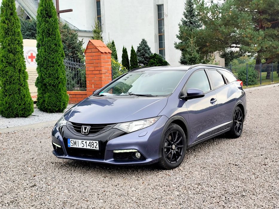 Honda Civic 2014 Kombi 120KM NAVI Kamera Led Zarejestrowany Zadbany