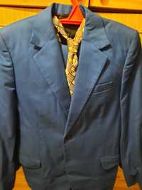 Продам мужской костюм 48-го размера (тканина бостон)