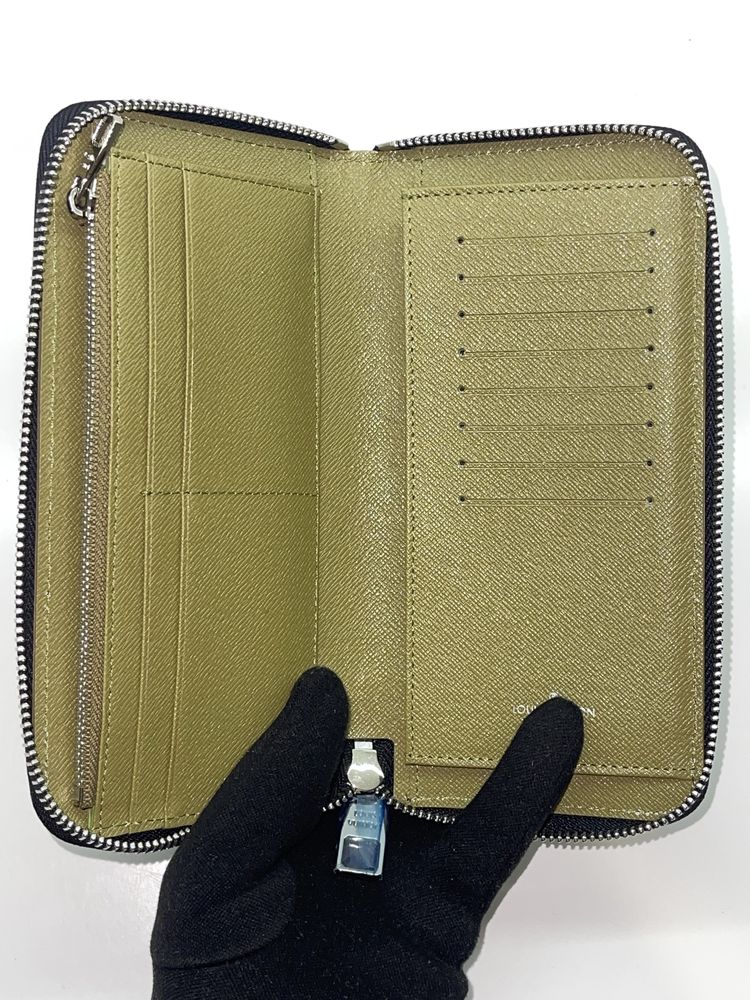 Кошелек LV Zippy/бумажник Луи Витон на змейке/гаманець Луї в топ якост