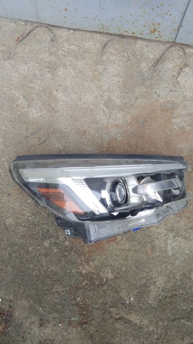 Права Фара Subaru forester SK14 19р.-