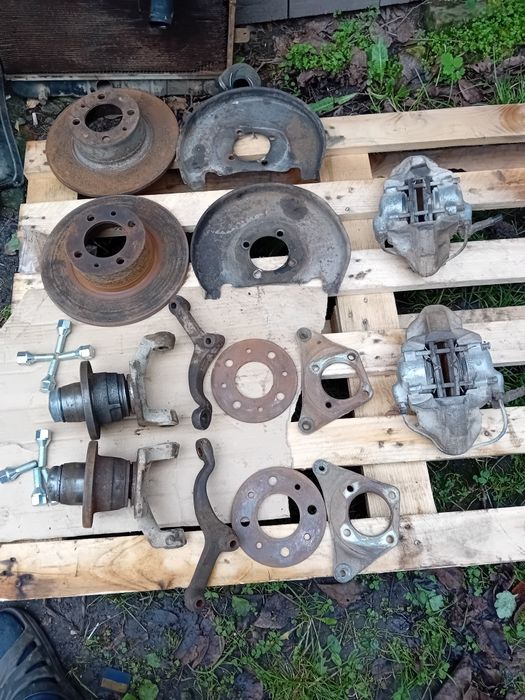 Продам ступіци ваз класіка можна взборі можна окремо  є москвічовські