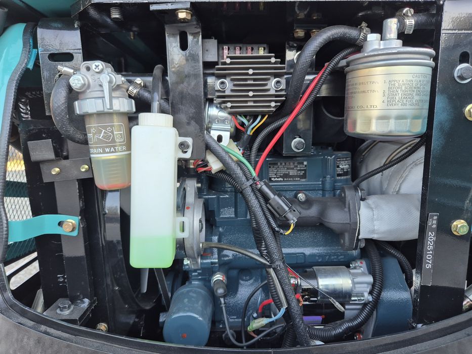 Minikoparka 1.8 T. Kubota, Caster. + Osprzęt 9 szt w cenie. OKAZJA.