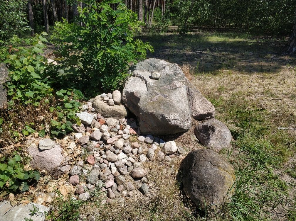 Kamienie i głazy polne