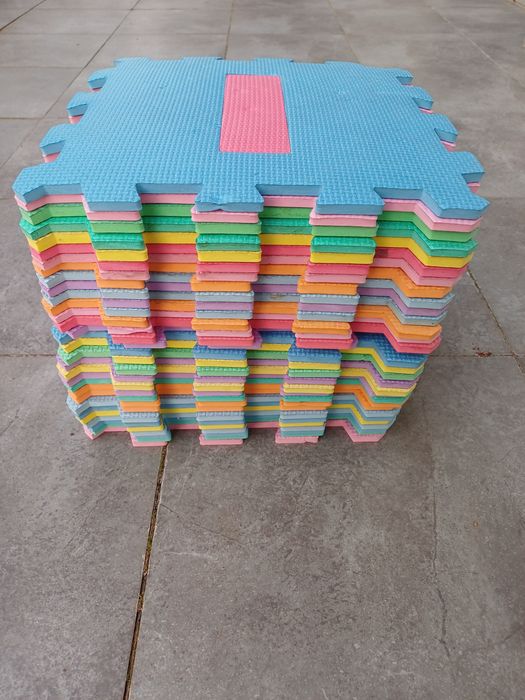 Дитячий ігровий килимок