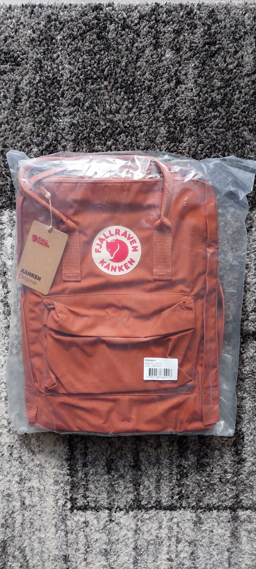 Plecak Fjallraven Kanken - brick, nowy!