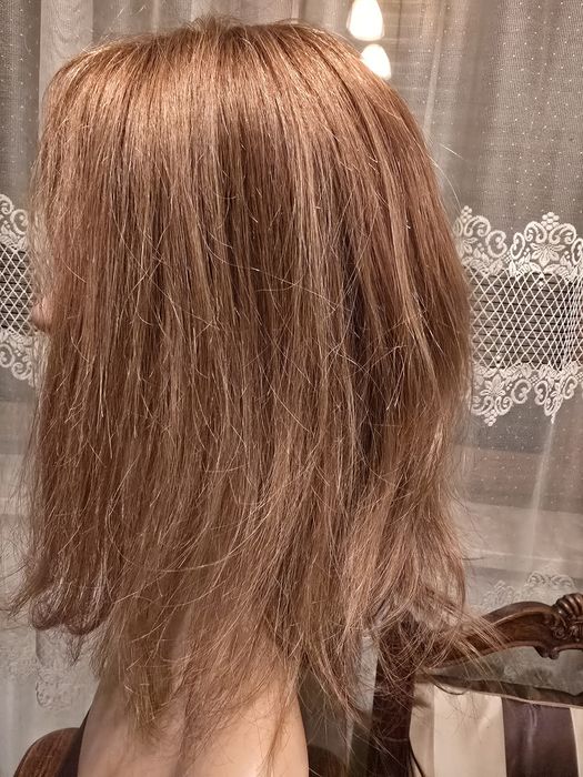 Peruka, półperuka,  topper z włosów naturalnych