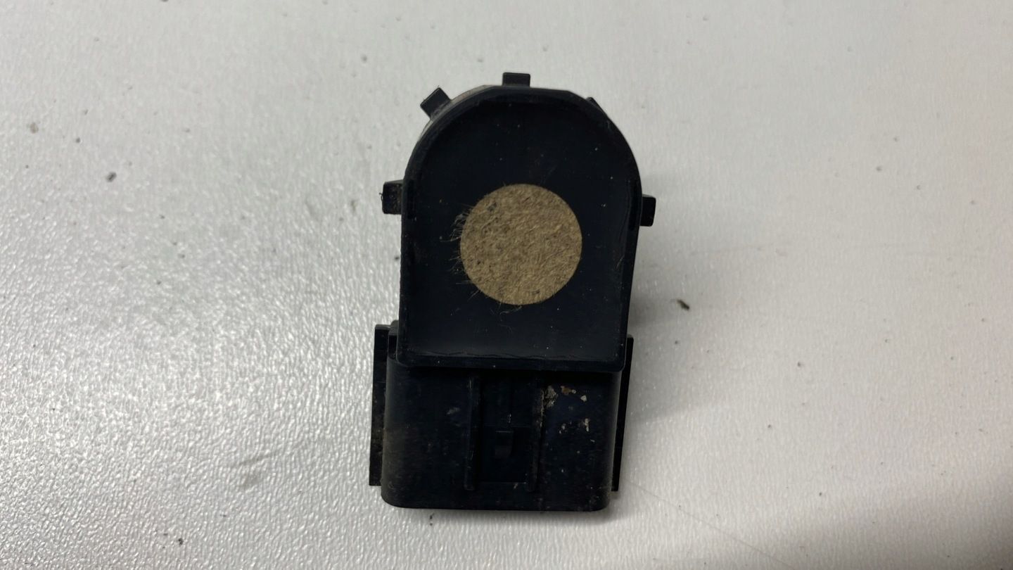 KIA NIRO CZUJNIK PARKOWANIA PDC SENSOR PRZÓD 95720-F2000