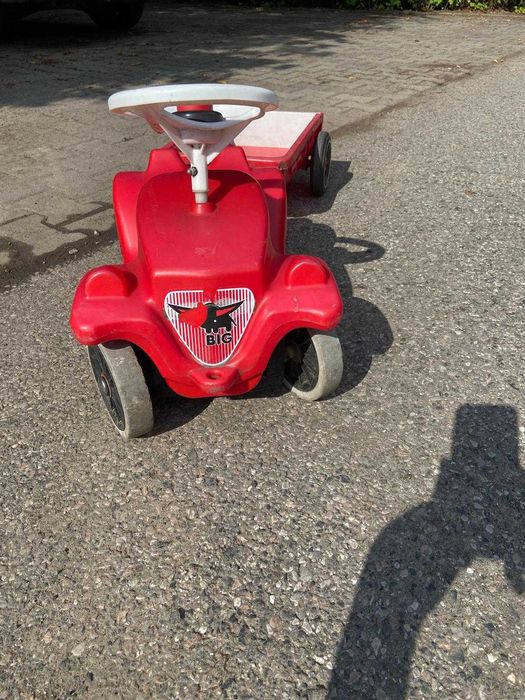 Big Bobby Car Classic jeździk odpychacz z przyczepką