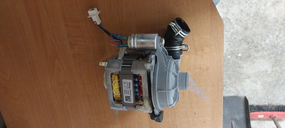 Pompa myjąca Zmywarki BEKO DIS5830