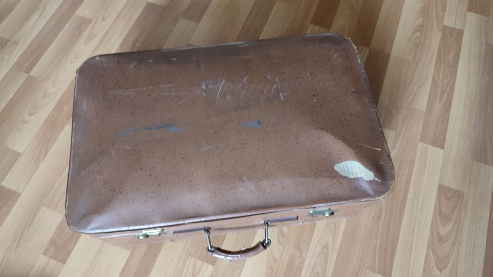 Чемодан дорожна сумка  валіза кожа легкий большой