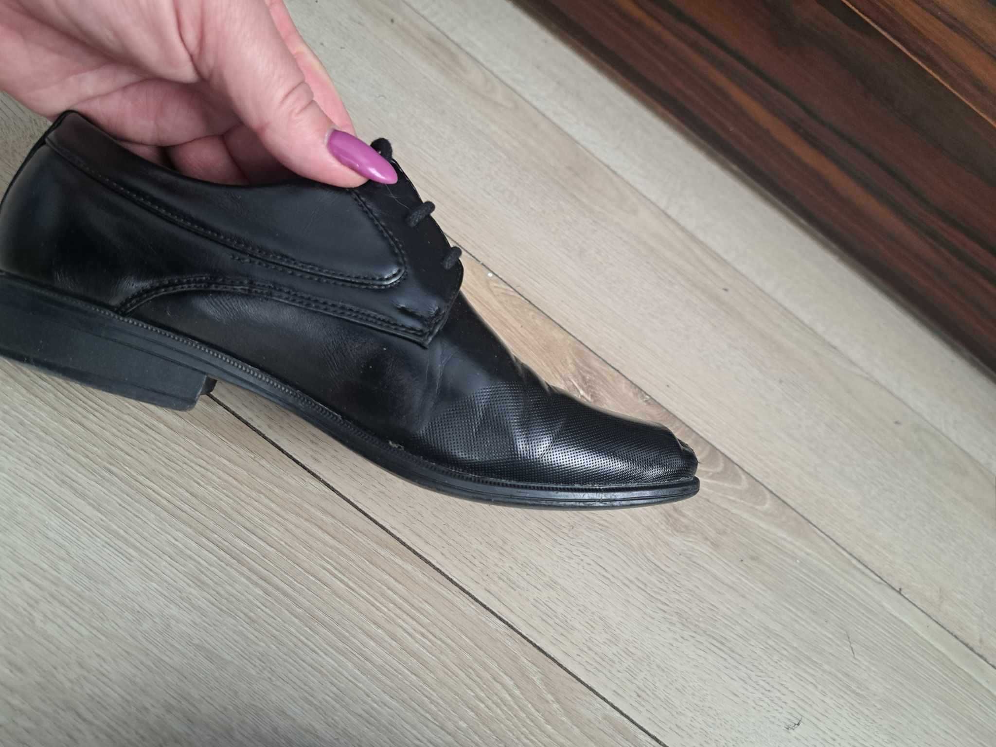 Buty chłopiec komunia r. 34