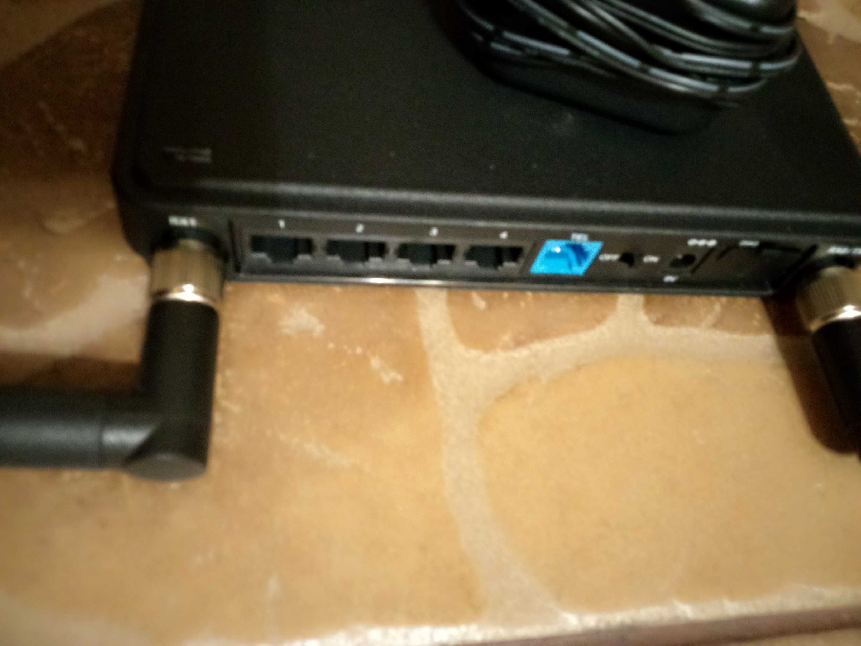 Router WIFI Orange MHV 650 + zasilacz.