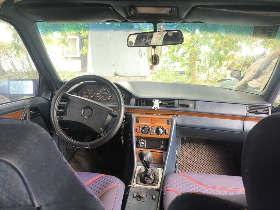 Продам Мерседес 124 2.5 дизель