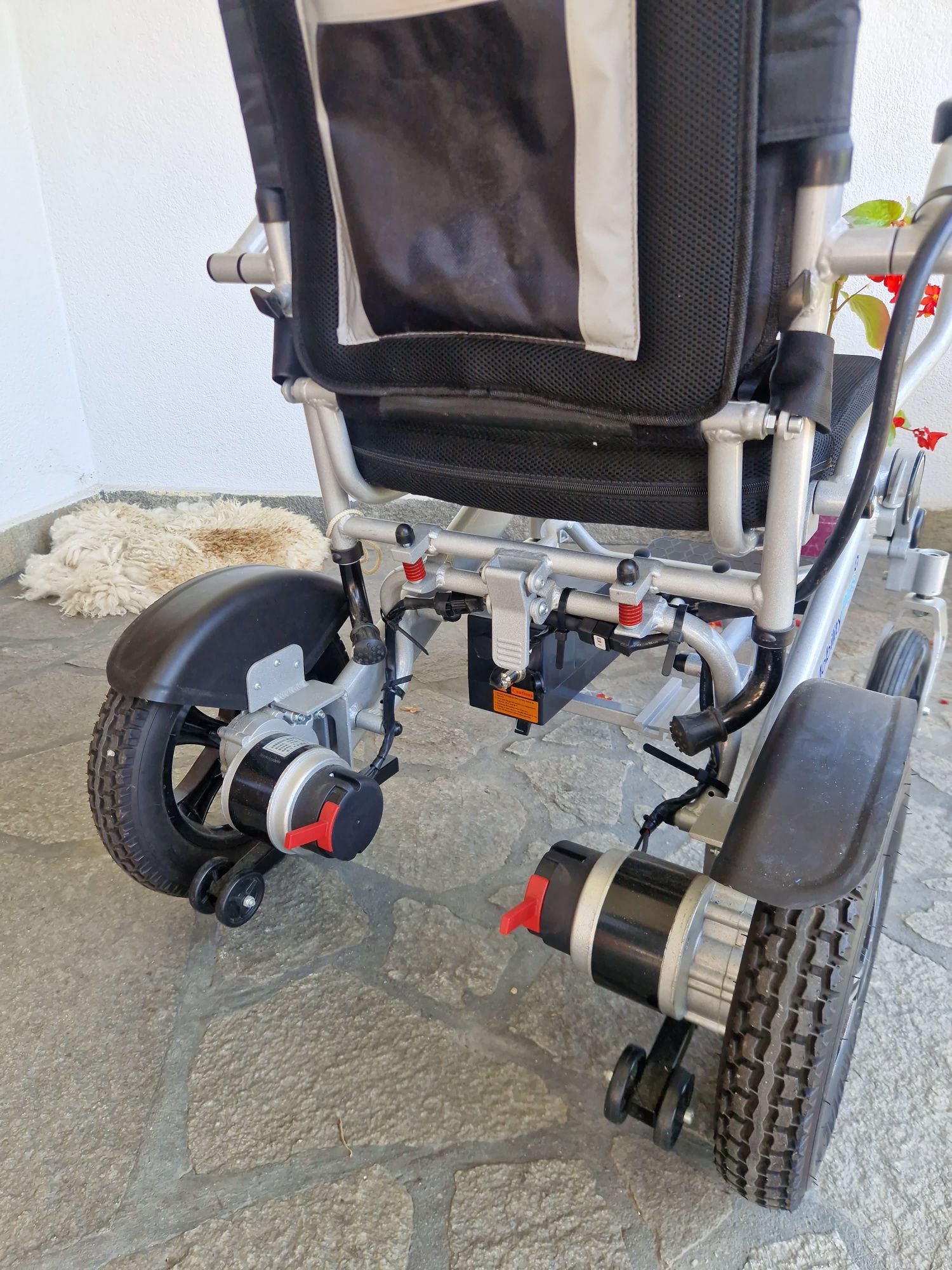 Wózek elektryczny składany MobilityPlus+ Ultra-Light Instant Folding