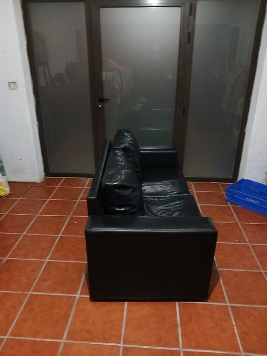 Sofa de loja em muito bom estado