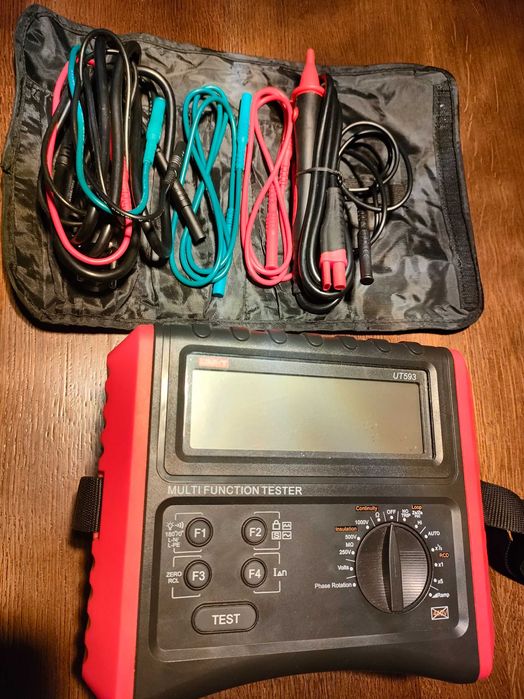 Miernik parametrów instalacji elektrycznych UNI-T - model UT593
