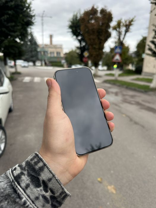 Apple iPhone 14 Pro 128Gb Gold Фіз Сім в ідеальному стані від власника