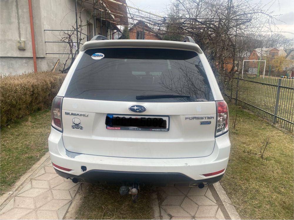 Фаркоп прицепне subaru forester SH субару форестер sh 2008 - 2012