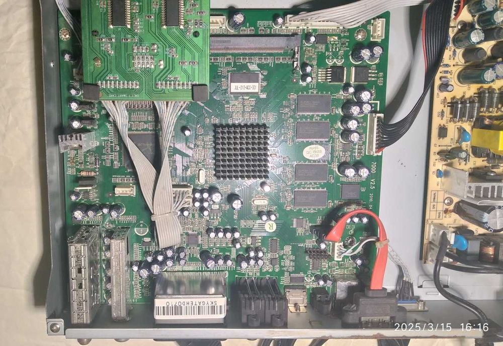 Спутниковый тюнер Sky Gate HD