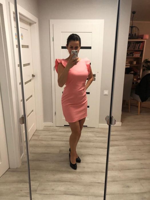 Sukienka cukierkowy róż rozm. M RESERVED