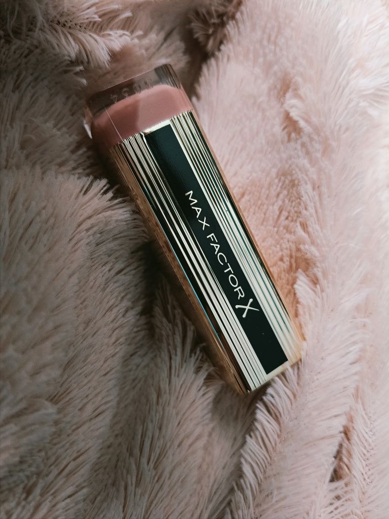 Max Factor Colour Elixir nawilżająca pomadka do ust 005 simply nude