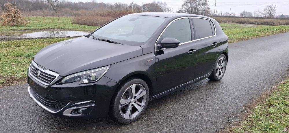 PEUGEOT 308 T9 GT-LINE 1,2 Benzyna 130km  FULL  LED- KAMERA- NAVI