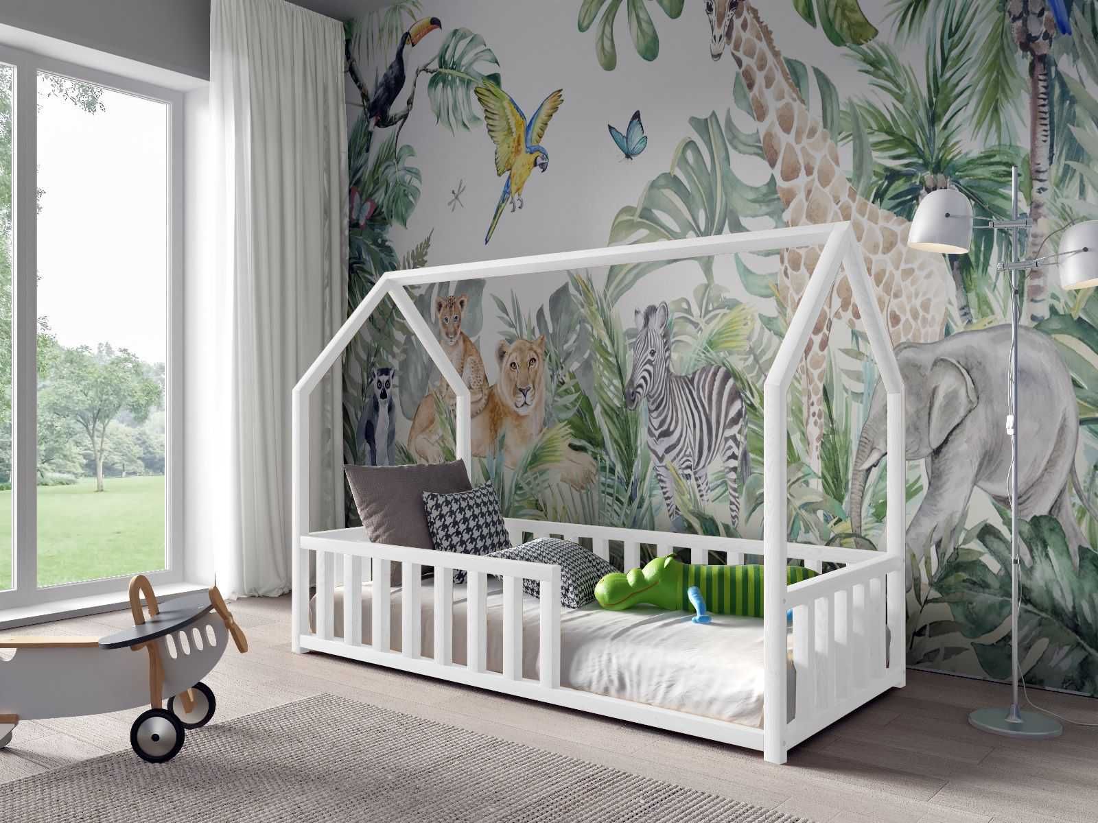 Sosnowe łóżko dziecięcej domek ANTOŚ + materac