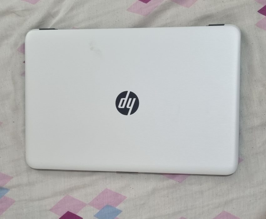 Portatil HP a trabalhar só a Bateria que não Carrega especificações na