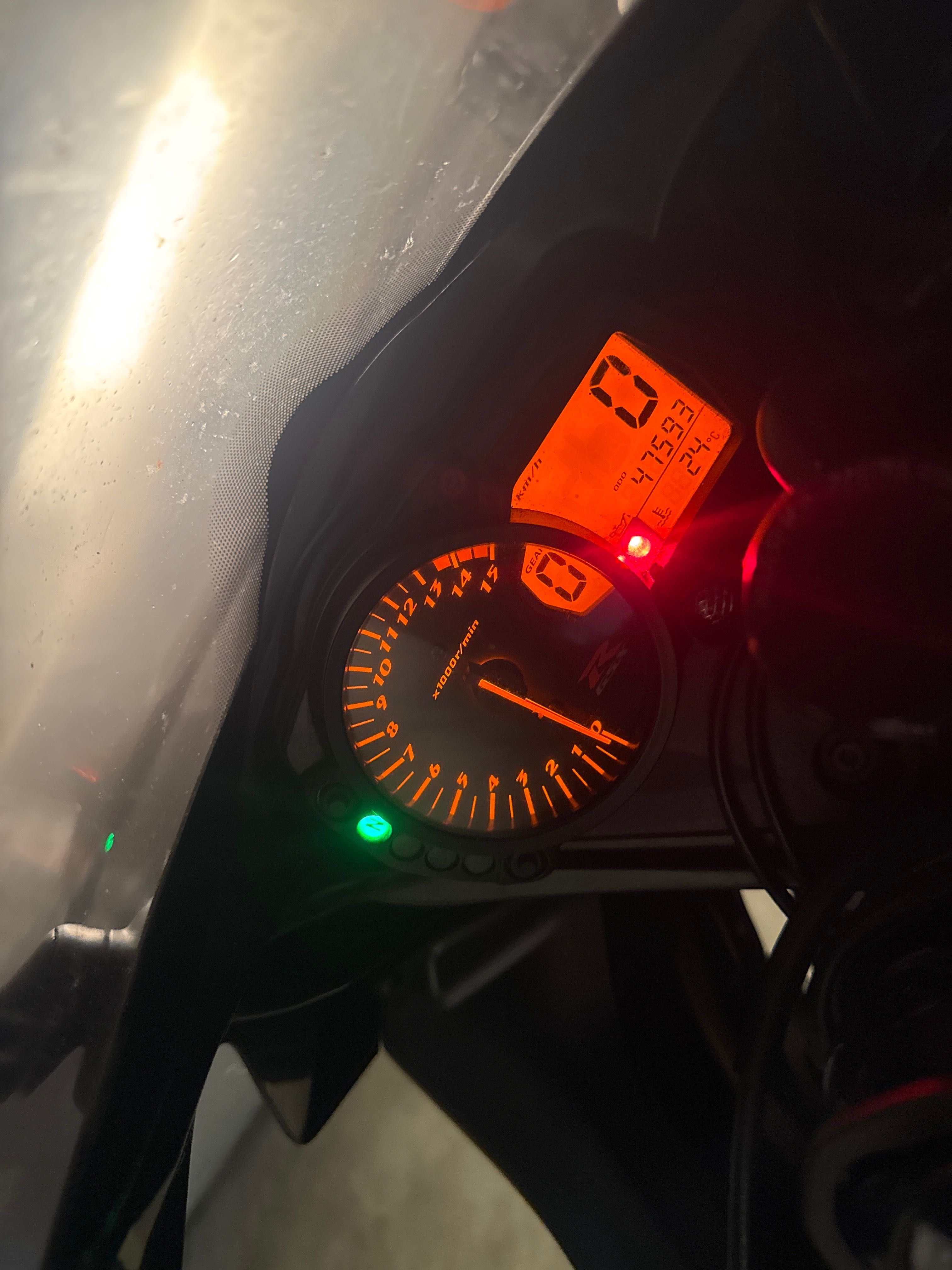 Suzuki GSXR 1000 k6