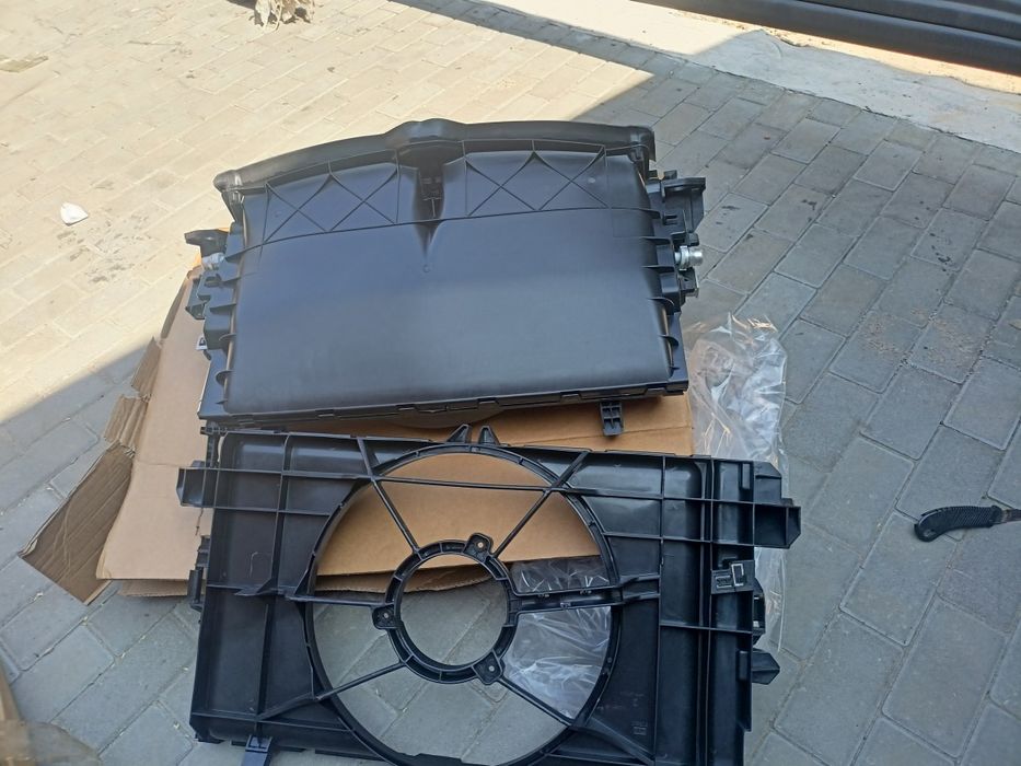 Корпус дифузору тесла model 3 дорест1077084-00-E,