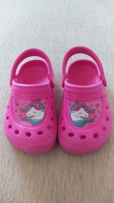 Crocks rosa. Tamanho 26/27